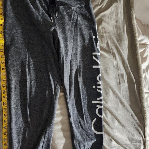 Calvin Klein Performance Joggers - Picture 5 of 14